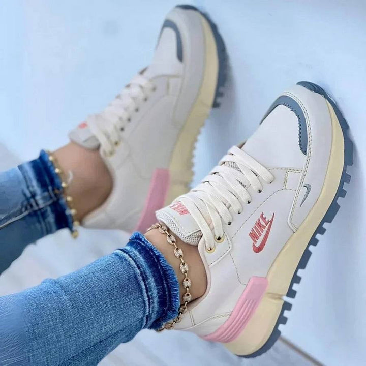 MB⎥Nike Sneakers