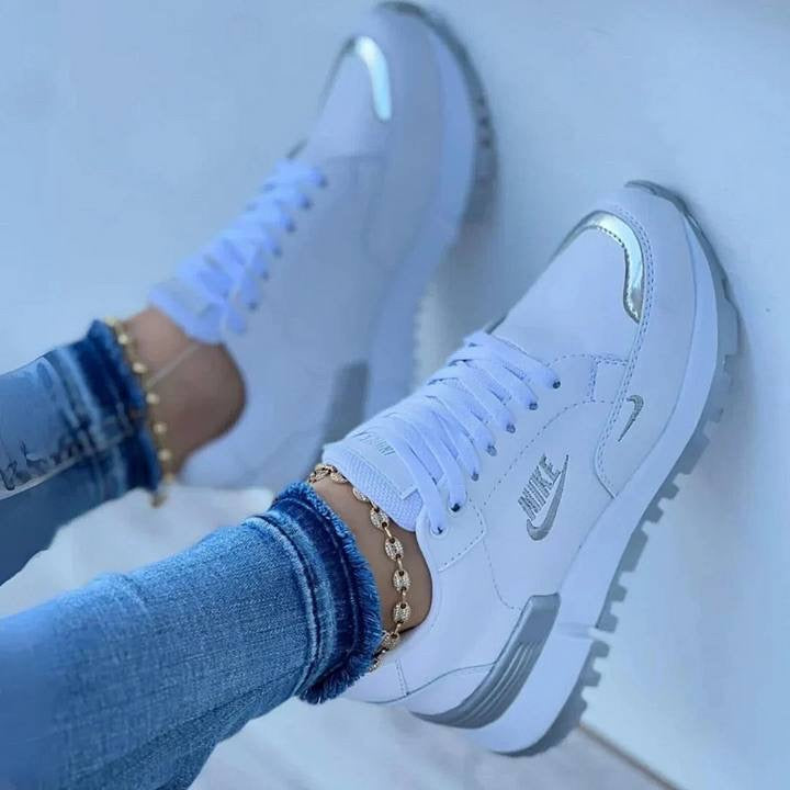 MB⎥Nike Sneakers